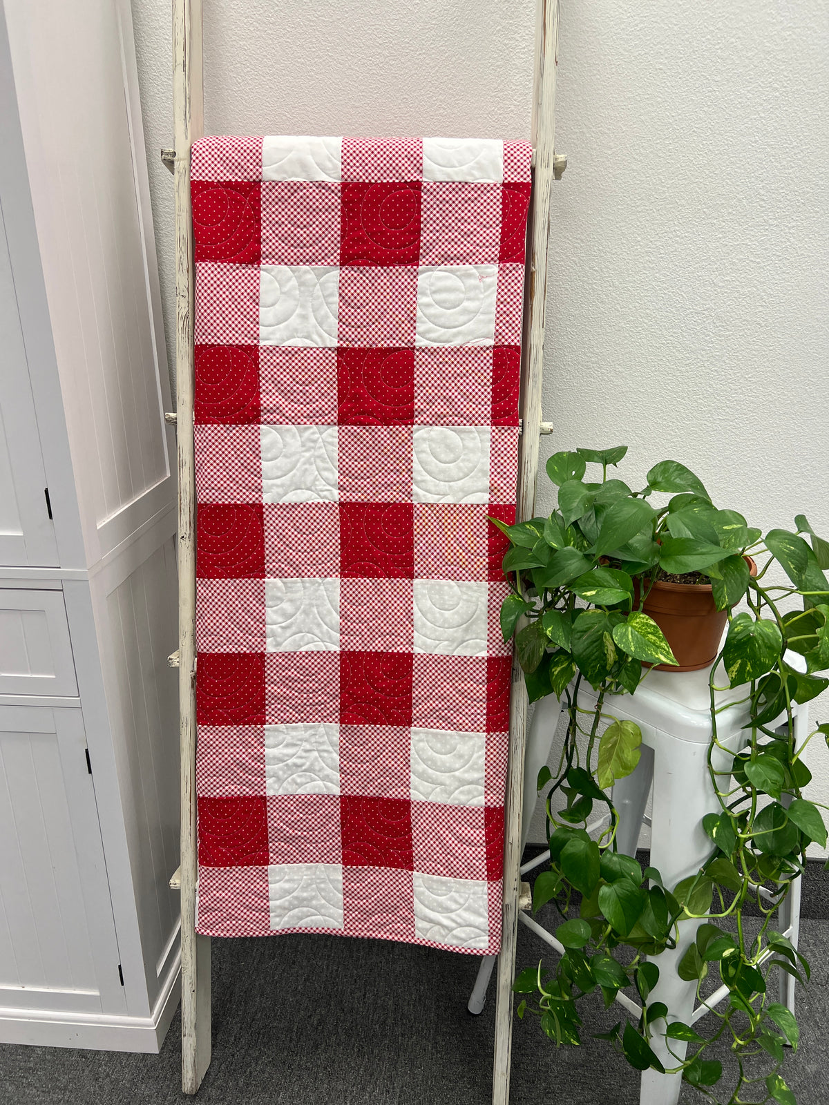 Red Gingham Patchwork Quilt Kit - Fabrics Star Spangled by April Rosenthal for Moda Fabrics