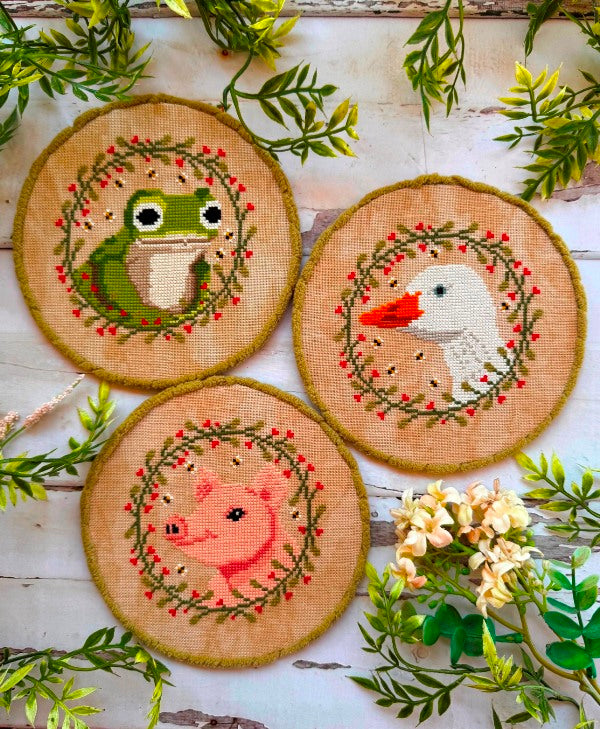 Countryside Animal Trio Cross Stitch by Puntini Puntini - Paper Pattern