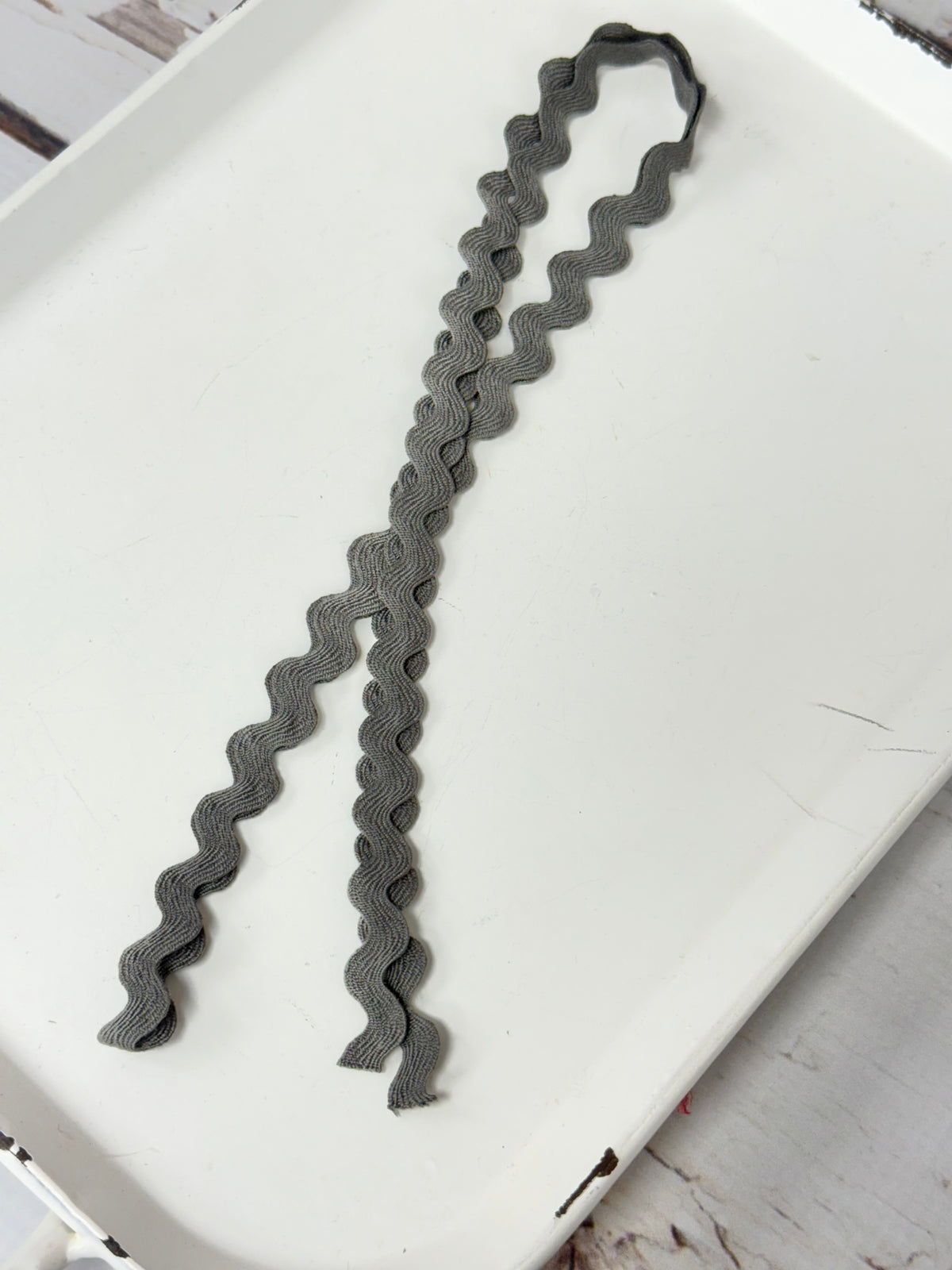 1/2&quot; (#29) POLY RIC RAC - Graphite