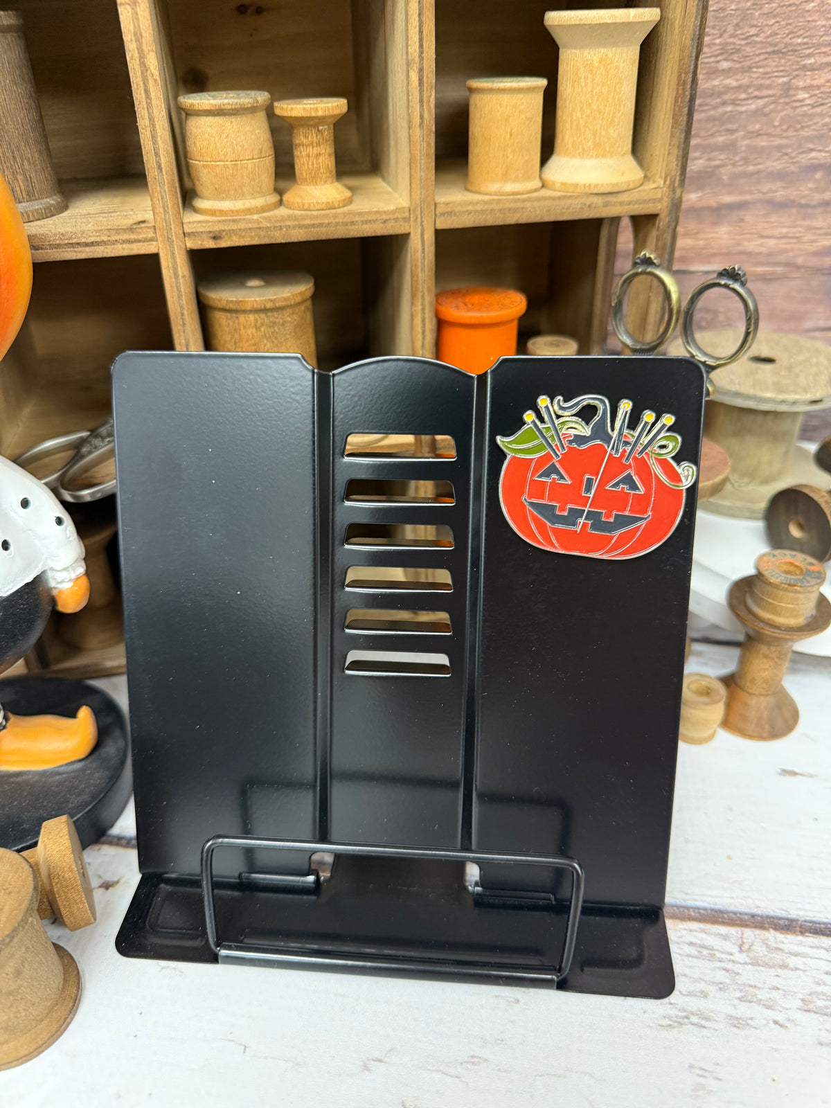 Mini Metal Book Stand