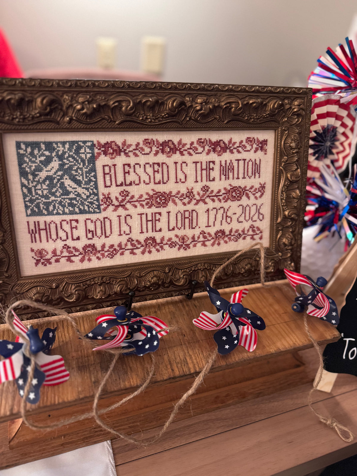 Toile Flag Cross Stitch by Quaint Rose Needlearts - Paper Pattern