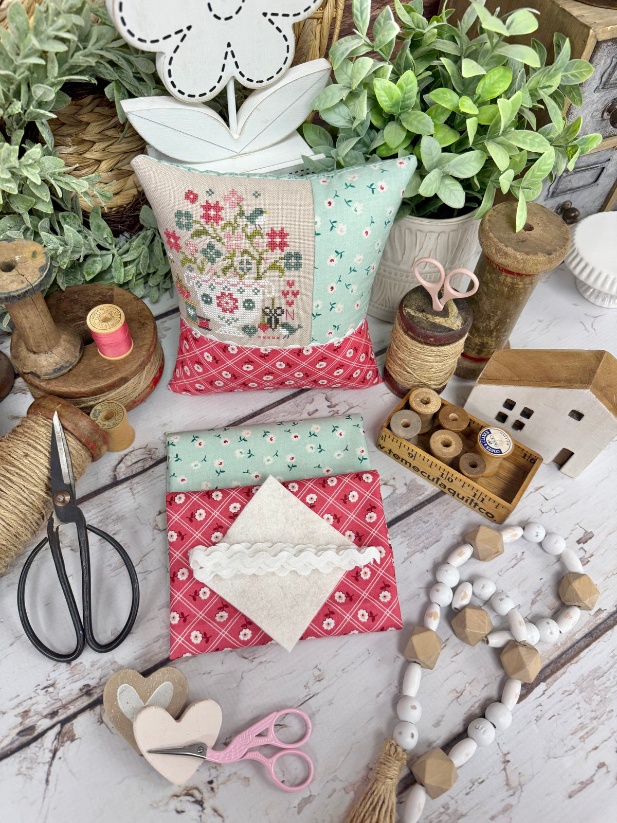 Nettie's Sewing Basket Finishing Kit by Primrose Cottage