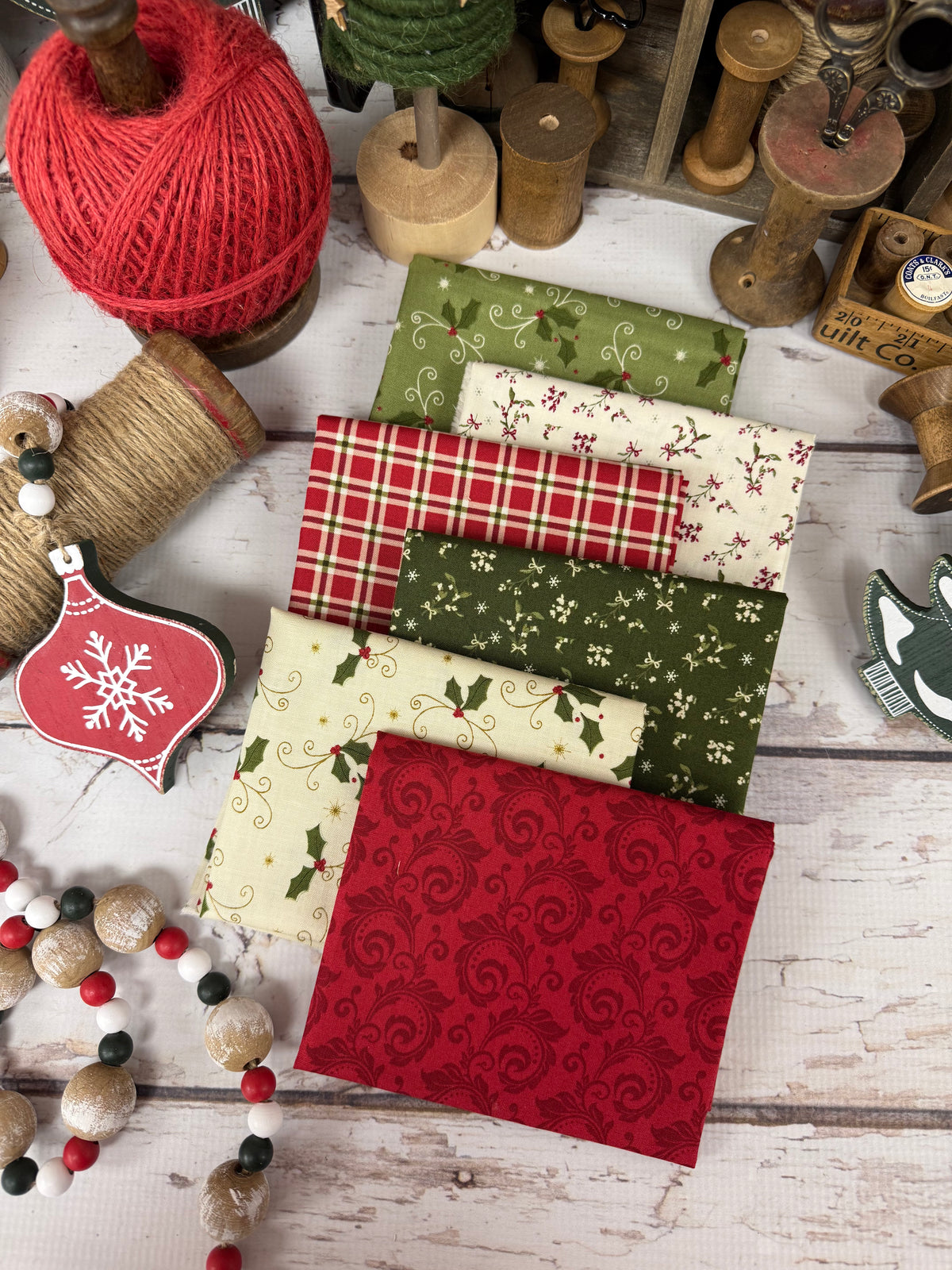 Christmas Greetings by Sandy Gervais for Riley Blake Designs  - 6 Piece Fat Quarter Bundle
