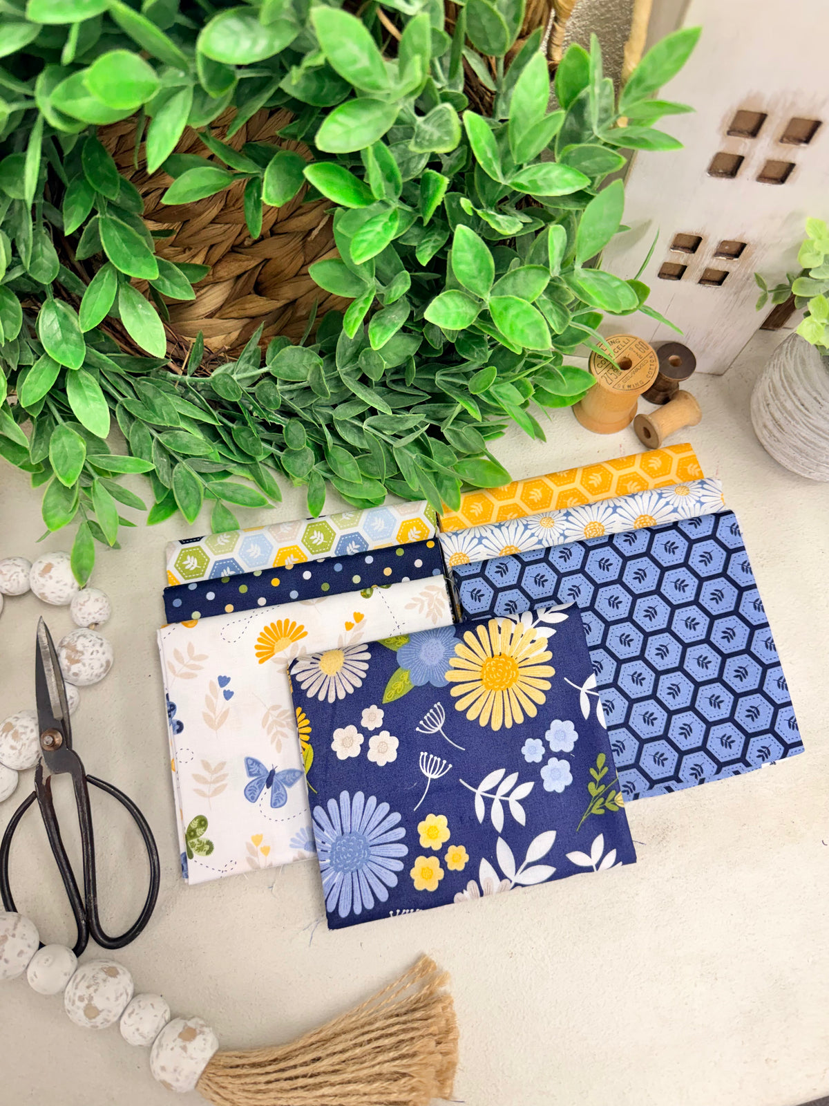 Sunshine & Dandelions by Traci Reed for Riley Blake Designs - 7 Piece Fat Quarter Bundle