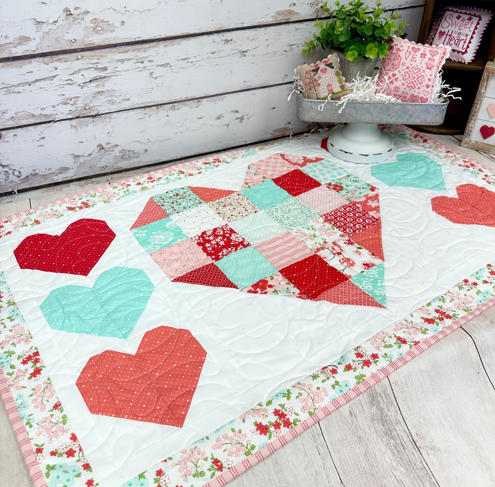 Free Pattern Friday - Primrose Cottage