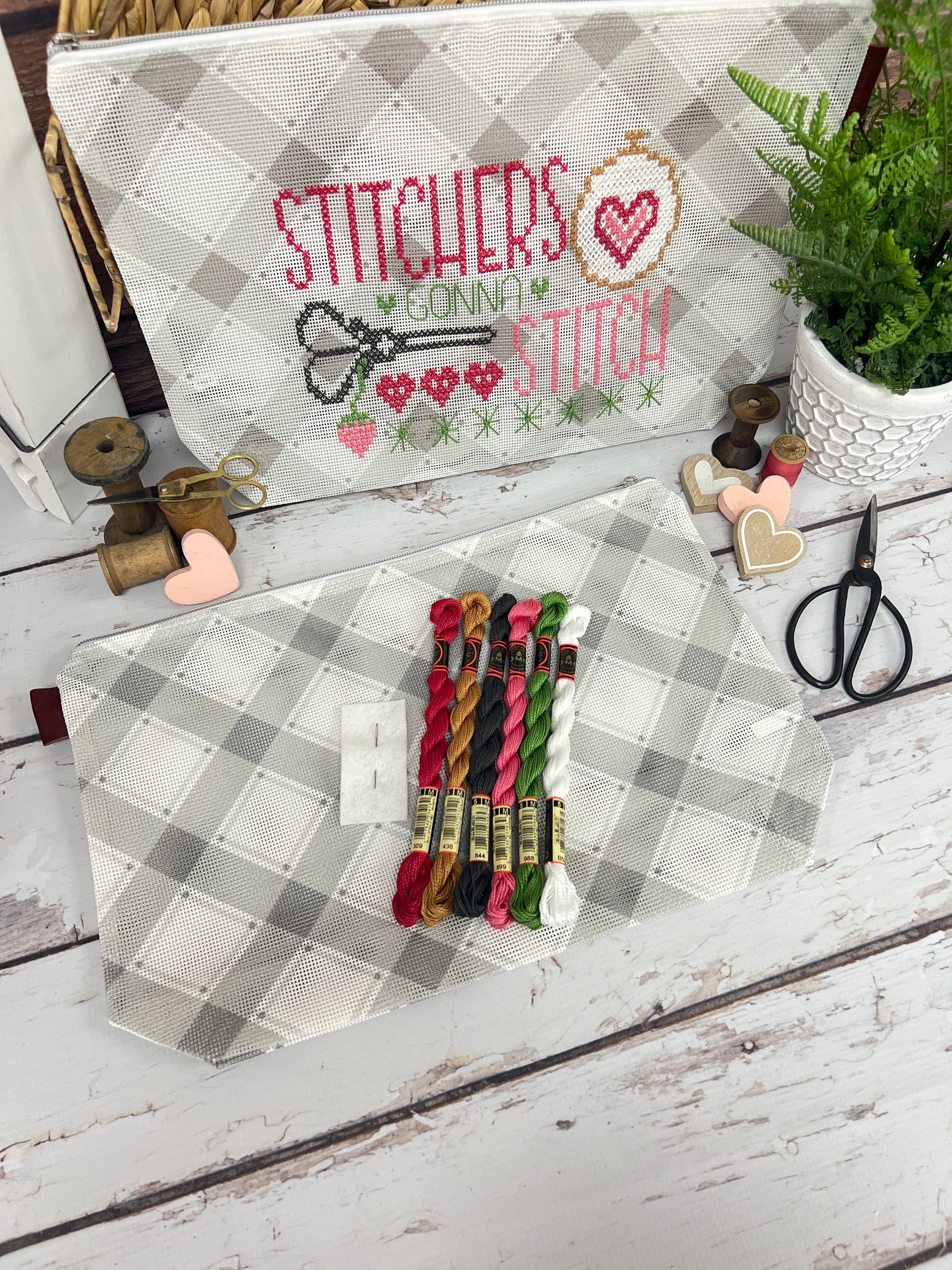 Stitcher's Gonna Stitch Bag Finishing Kit/Floss Pack From The Stitcher ...