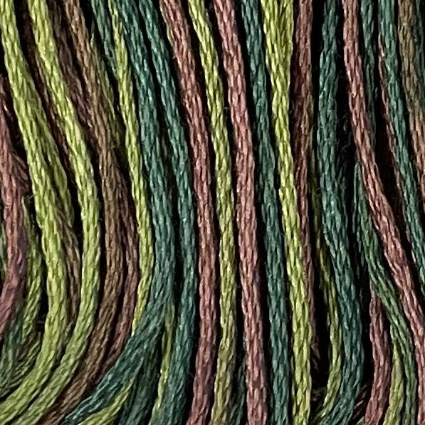 Backyard Greenfield - Valdani 6 Ply Floss #M82
