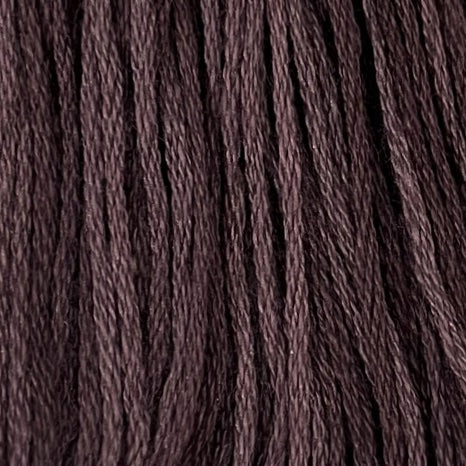 Earth Shades - Valdani 6 Ply Floss #O145