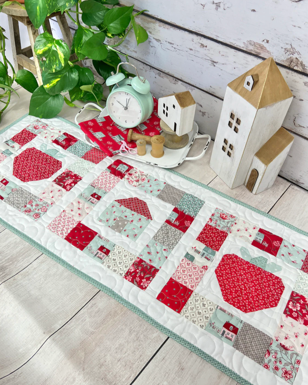 Strawberry Cottage - PDF Pattern