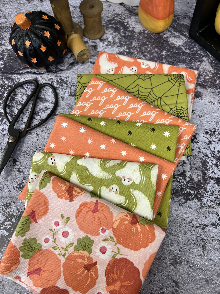 Hey Boo Orange &amp; Green by Lella Boutique 7 Fat Quarters FQB-188