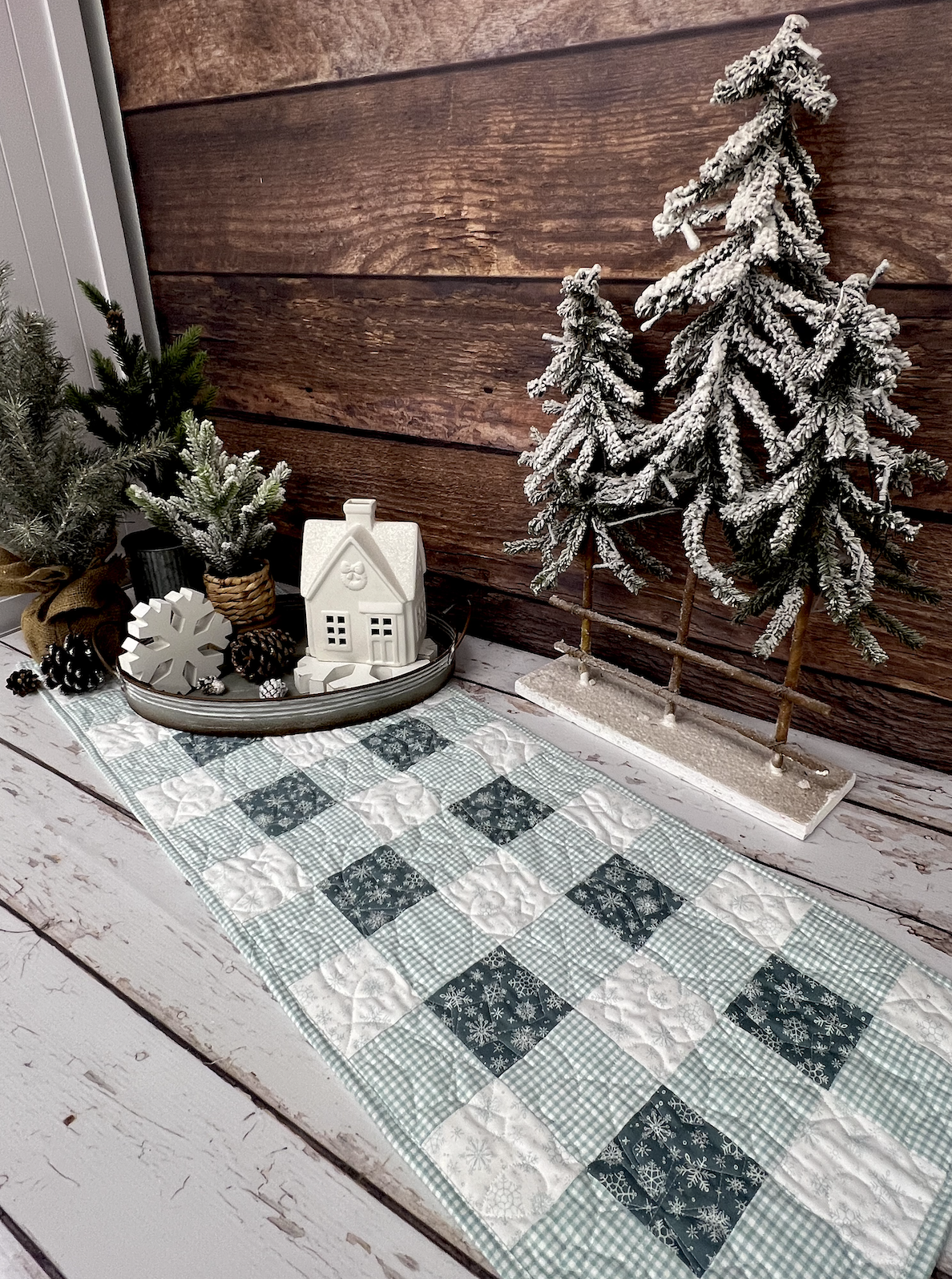 Magical Winterland Gingham Patchwork Tablerunner Kit Using Magical Winterland by Lisa Audit Art  QK-132