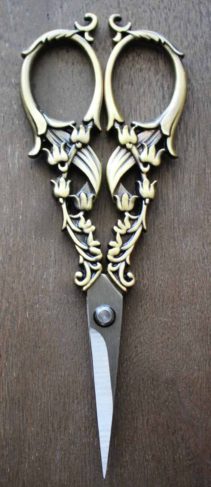 Tulip Garden Embroidery Scissors