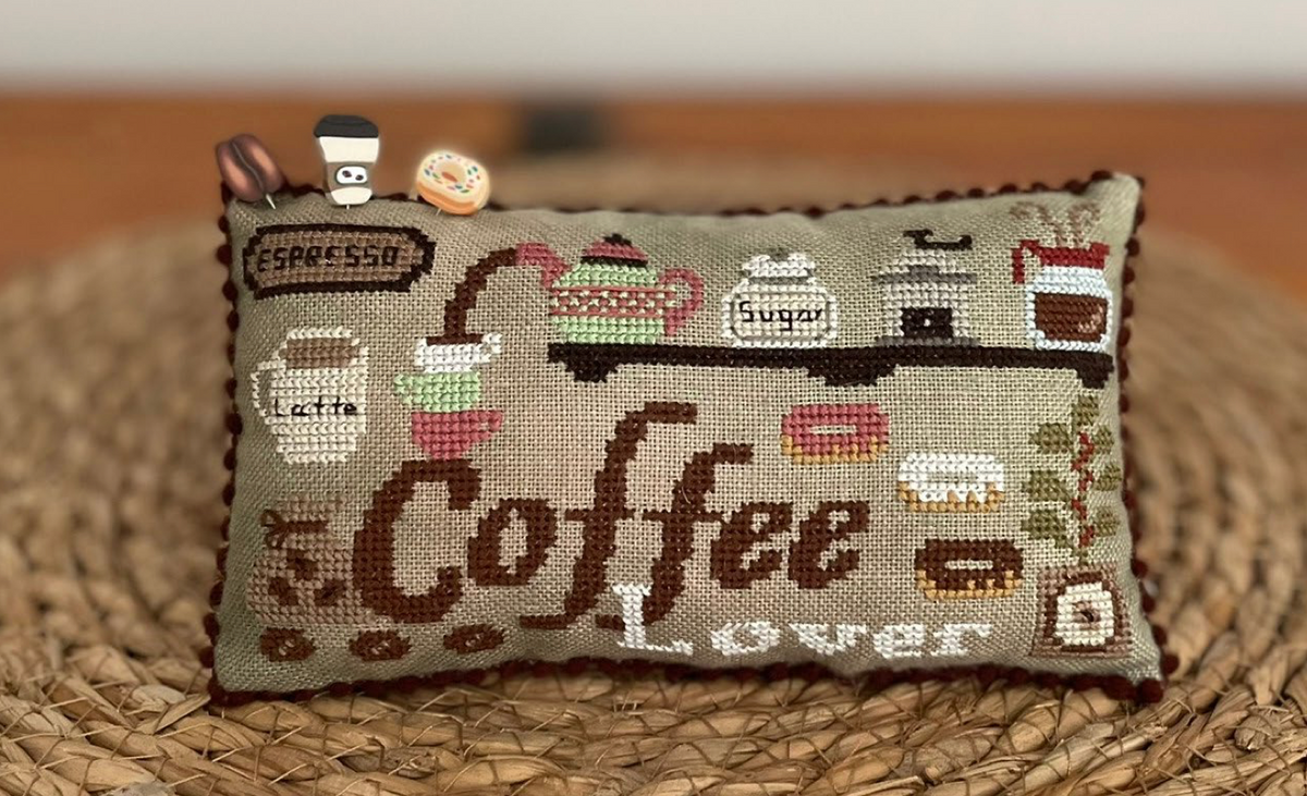 Coffee Lover Pillow Cross Stitch by Mani Di Donna - Paper Pattern