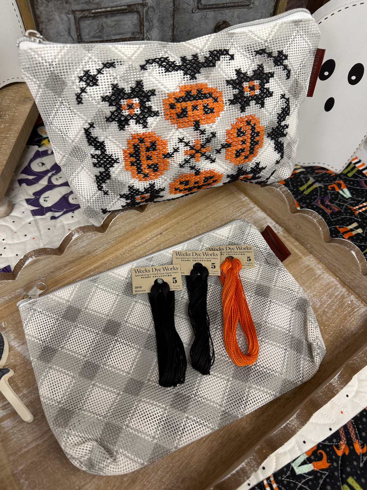 October 12 Monthly Mini Bag Finishing Kit/Floss Pack From 12 Monthly Minis by Lindsey Weight of Primrose Cottage