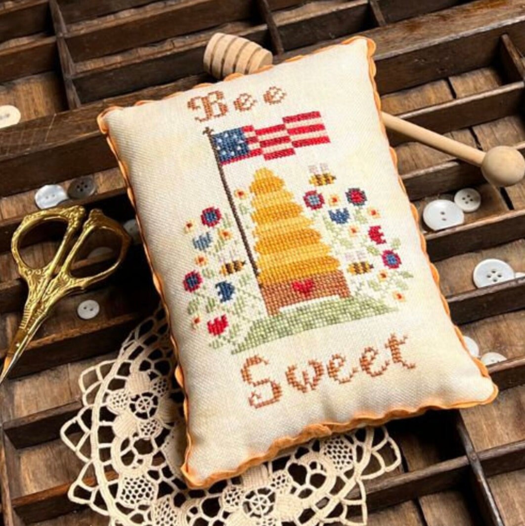 Bee Sweet by Annie Beez Folk Art - PAPER Pattern