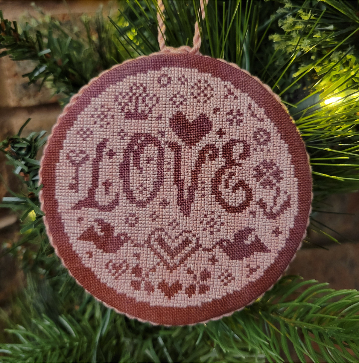 Love Bauble by Wildflower Stitching - PAPER Pattern