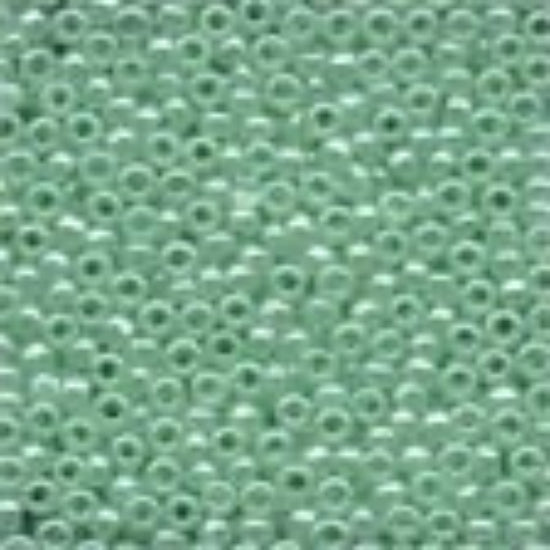 Light Green | Mill Hill Glass Seed Beads 4.54g | 00525