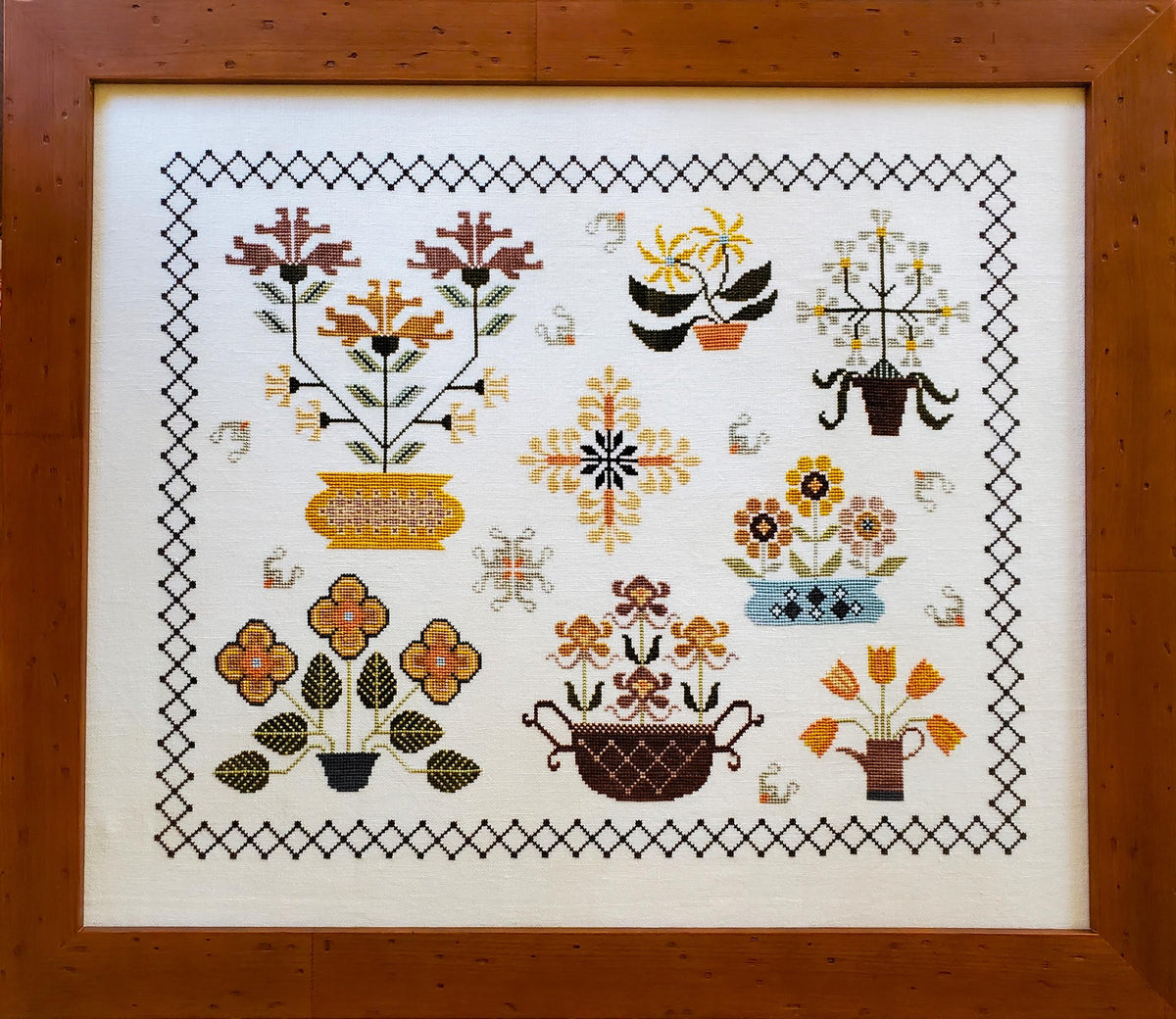 Pre-Order - Pretty Things Cross Stitch by The Artsy Housewife - Paper Pattern