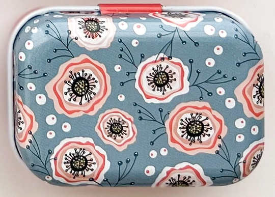 Floral Magnetic Needle Tin