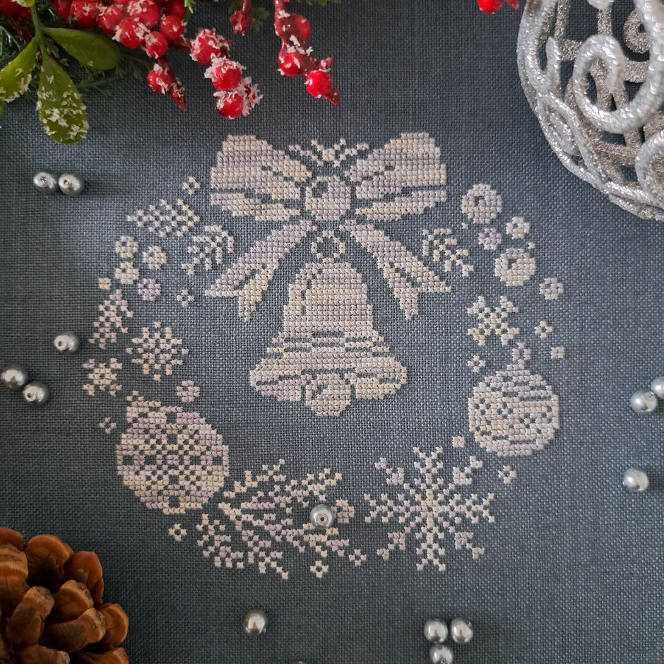 Christmas Wreath Cross Stitch by Artmishka - Paper Pattern