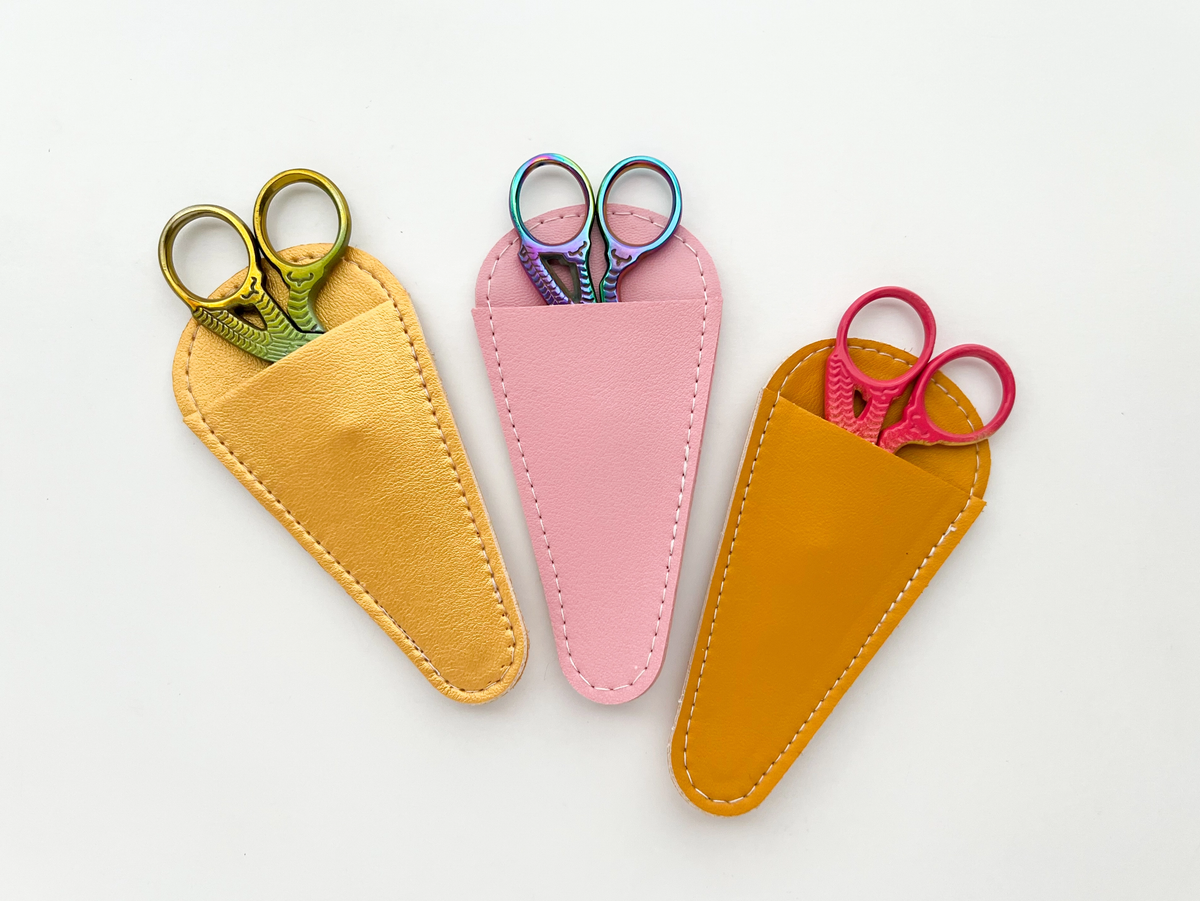 Small Embroidery Stork Scissors