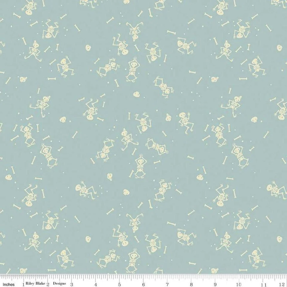 Tiny Treaters | C10483 | Skeletons - Gray
