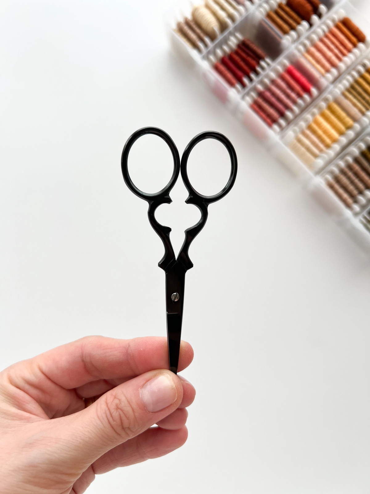 Vintage Embroidery Scissors - Black