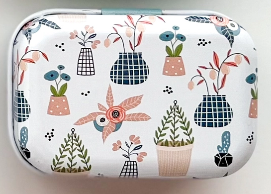 Floral Magnetic Needle Tin