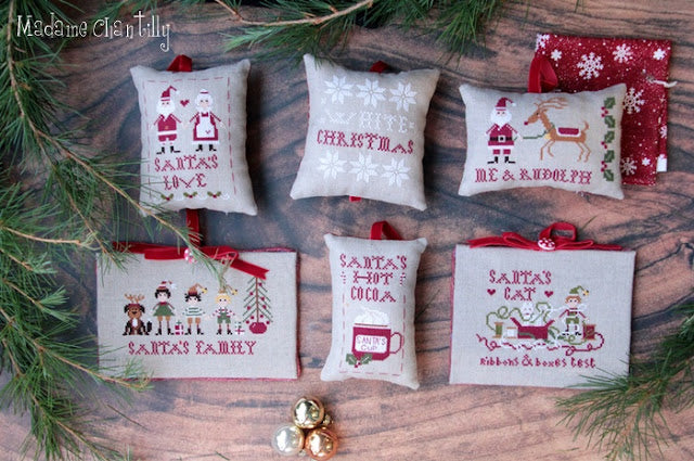 Christmas Pillows Cross Stitch by Madame Chantilly - Paper Pattern