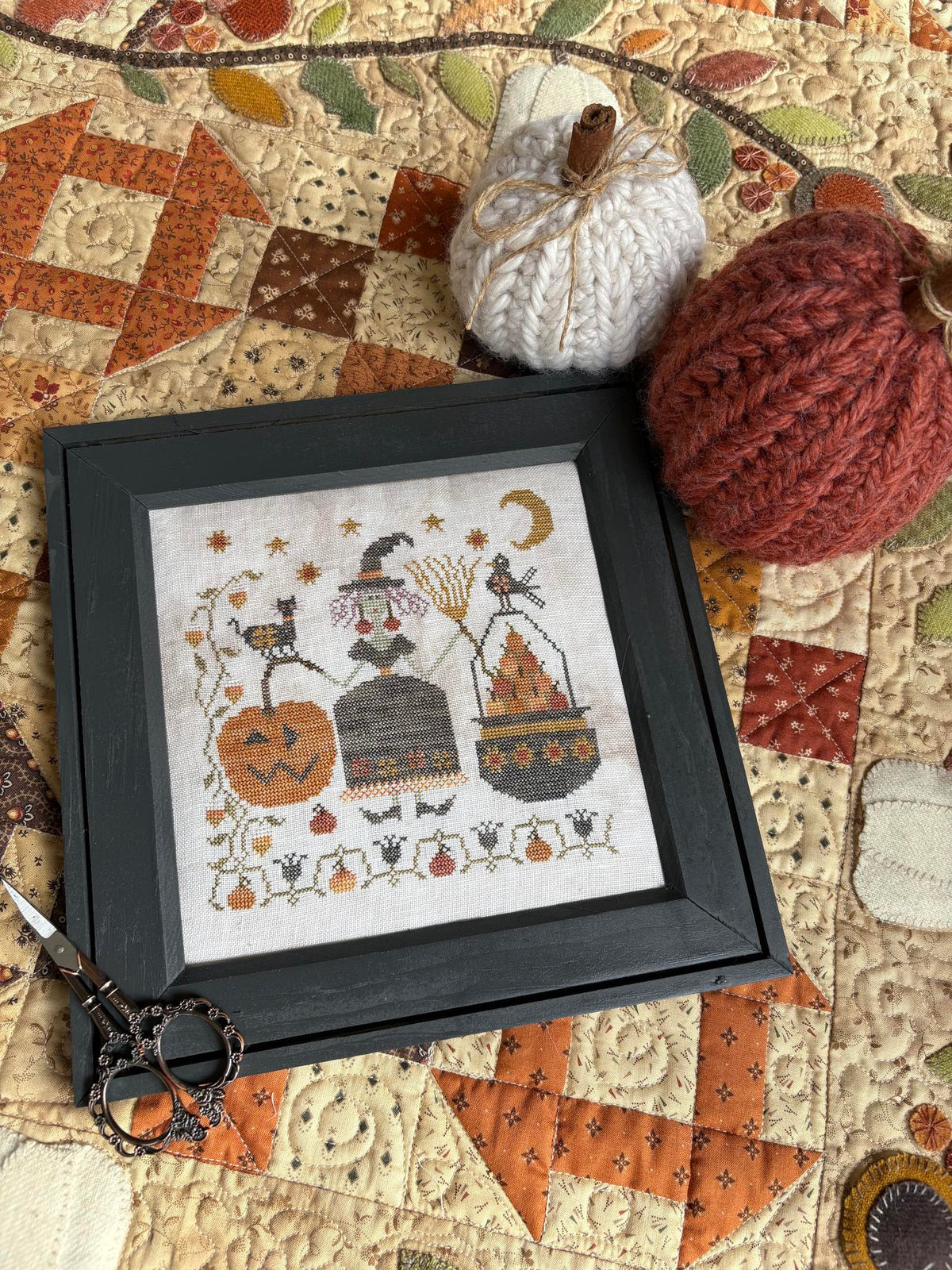 Drusella's Pumpkin Stew Cross Stitch by Pansy Patch Quilts and Stitchery - Paper Pattern