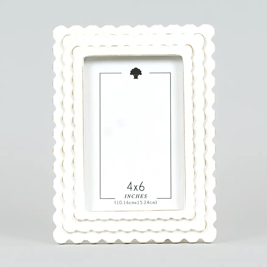 Scallop Frame - 4x6 Frame