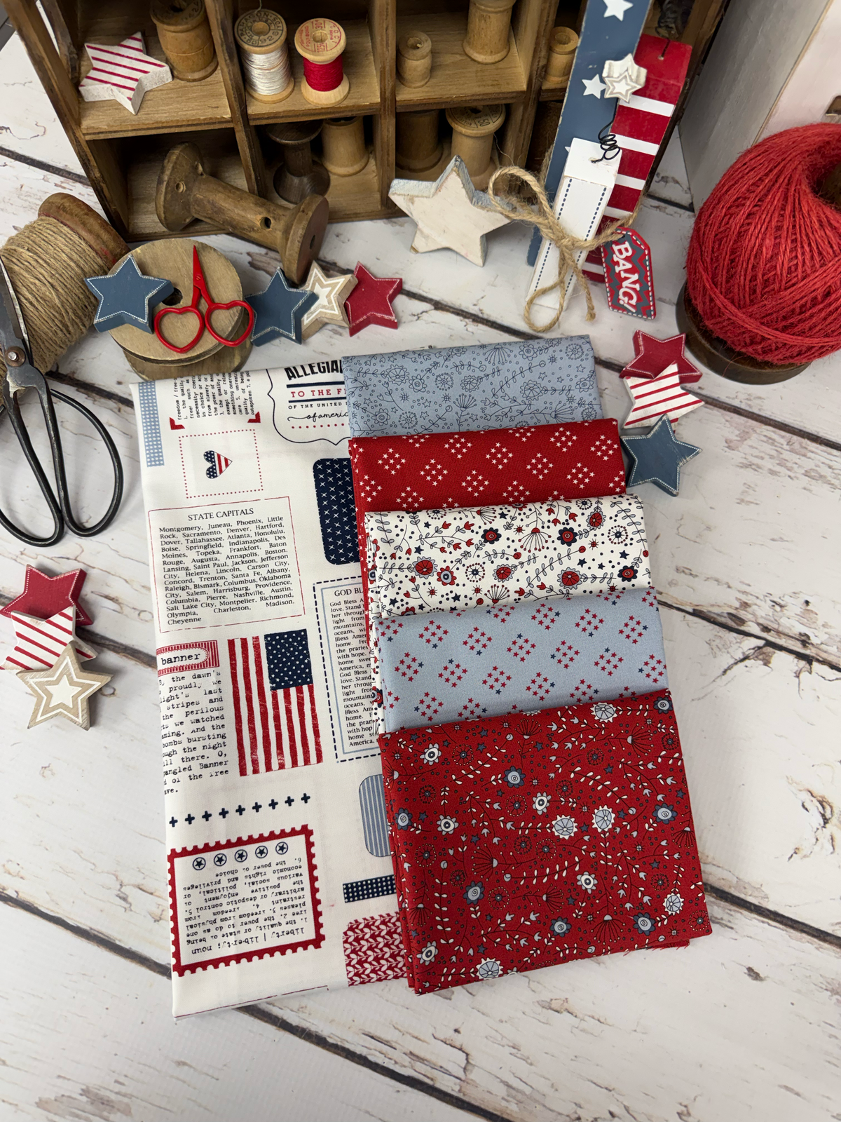 Independence Day Bundle by Sweetwater for Moda Fabrics - 6 Piece Fat Quarter Bundle