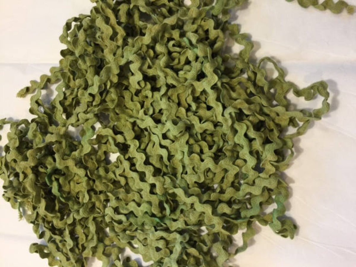 Ric Rac Trim - Algae Hand-Dyed 100% Cotton Half Inch by Lady Dot Creates