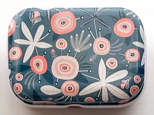 Floral Magnetic Needle Tin