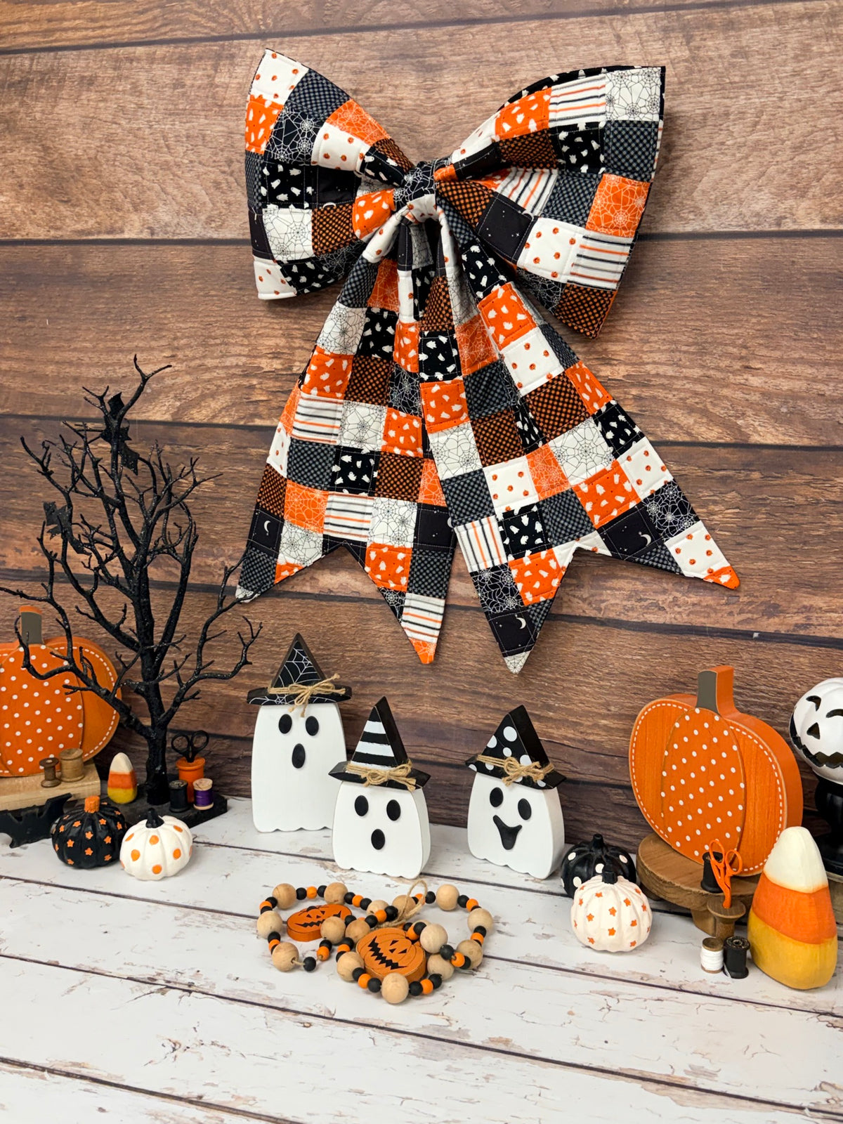 Halloween Patchwork Quilted Bow Kit Using Seasonal Basics by Riley Blake Designs Using Brooklyn Dawn Quilt Co Quilted Bow Pattern