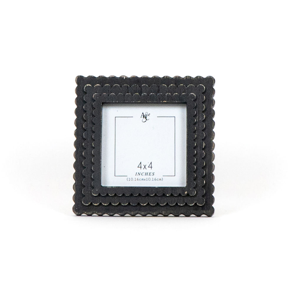 Scallop Frame Black | Scalloped Frames Collection | 6x6x1 photo frame (4x4)     11807