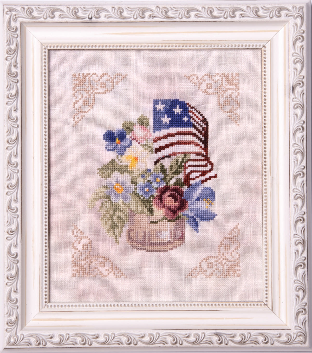 Pre-Order - Patriotic Bouquet Cross Stitch by Samplers and Primitives - Paper Pattern