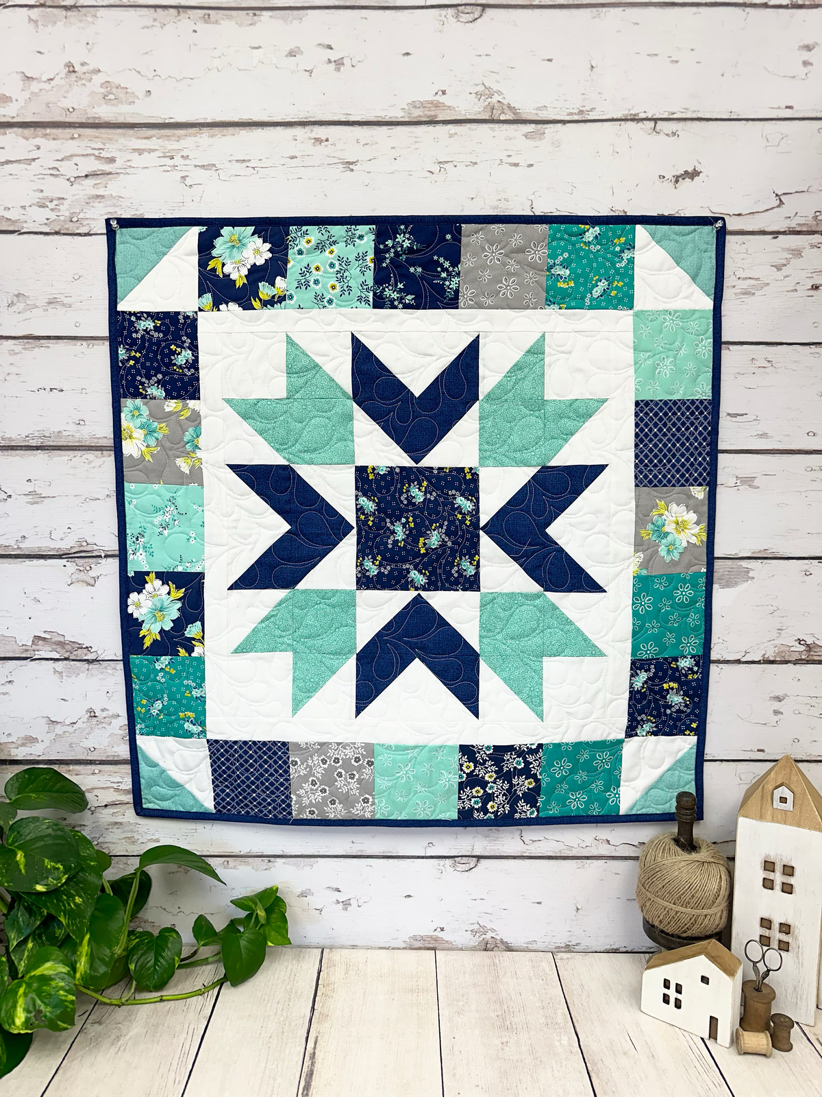 Rhythm and Blues - by Lindsey Weight of Primrose Cottage Quilts - Quilt PDF Pattern