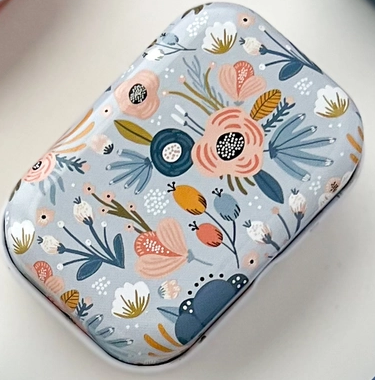 Floral Magnetic Needle Tin