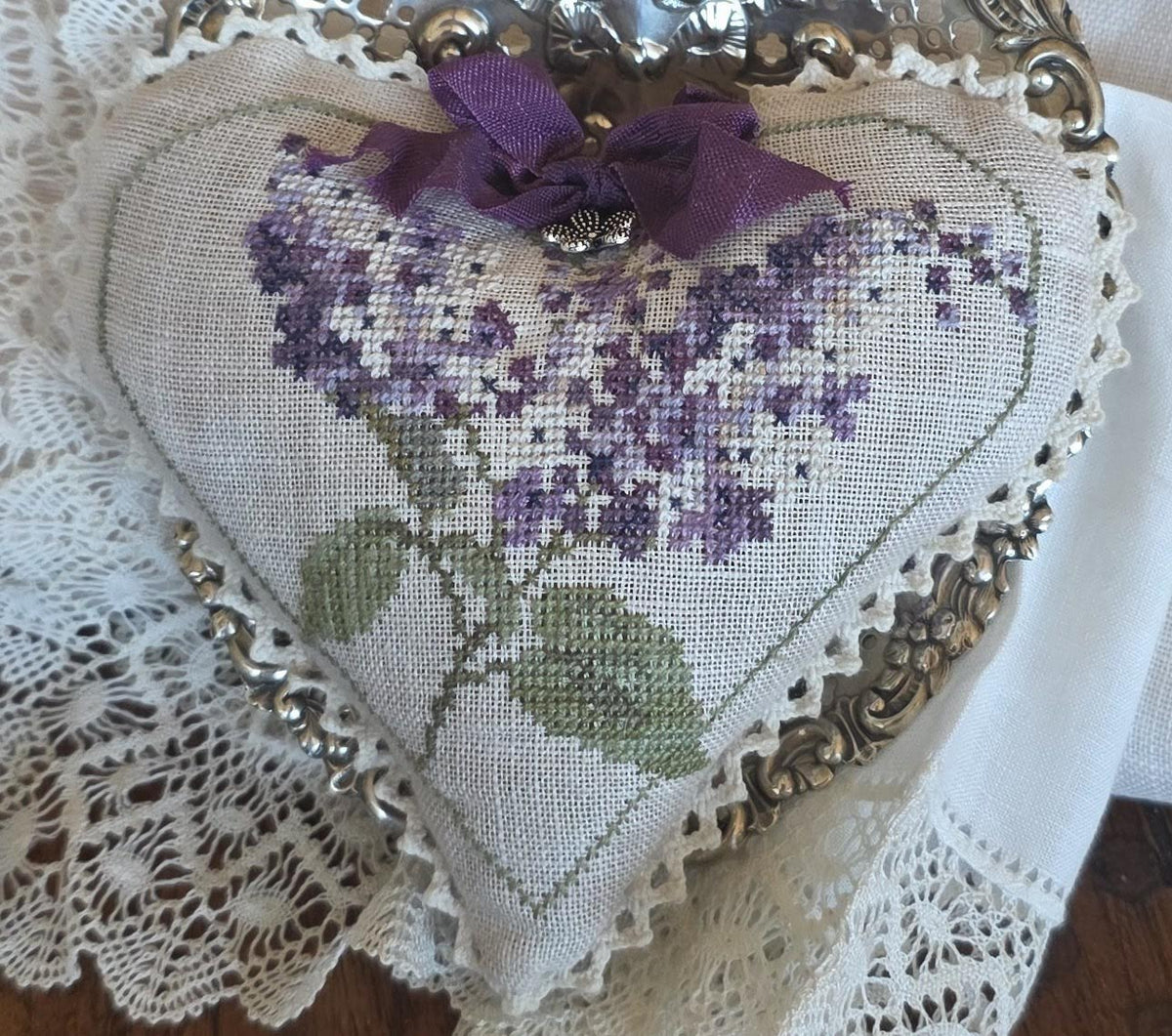 Lilac Heart Kit Cross Stitch by Samplers Not Forgotten - Paper Pattern