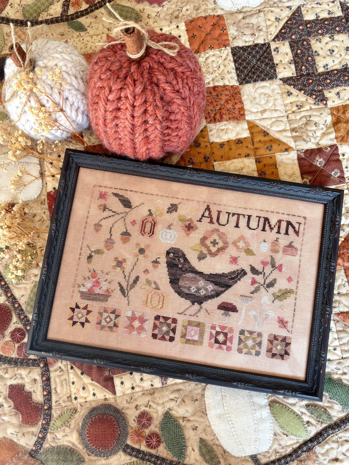 Autumn Blackbird Cross Stitch by Blueberry Ridge Designs - Paper Pattern