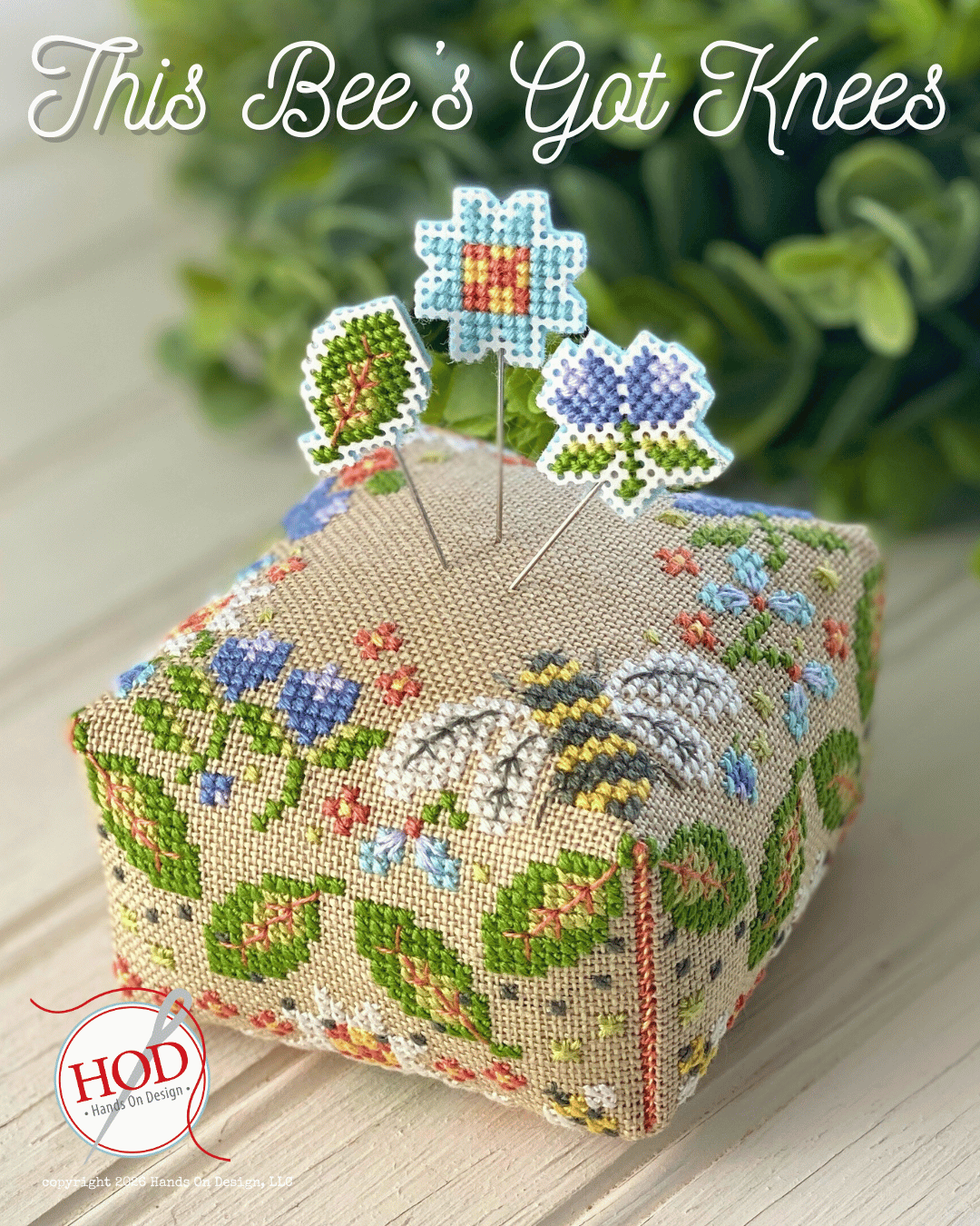 PRE-ORDER - This Bee's Got Knees Cross Stitch by Hands on Design - Paper Pattern
