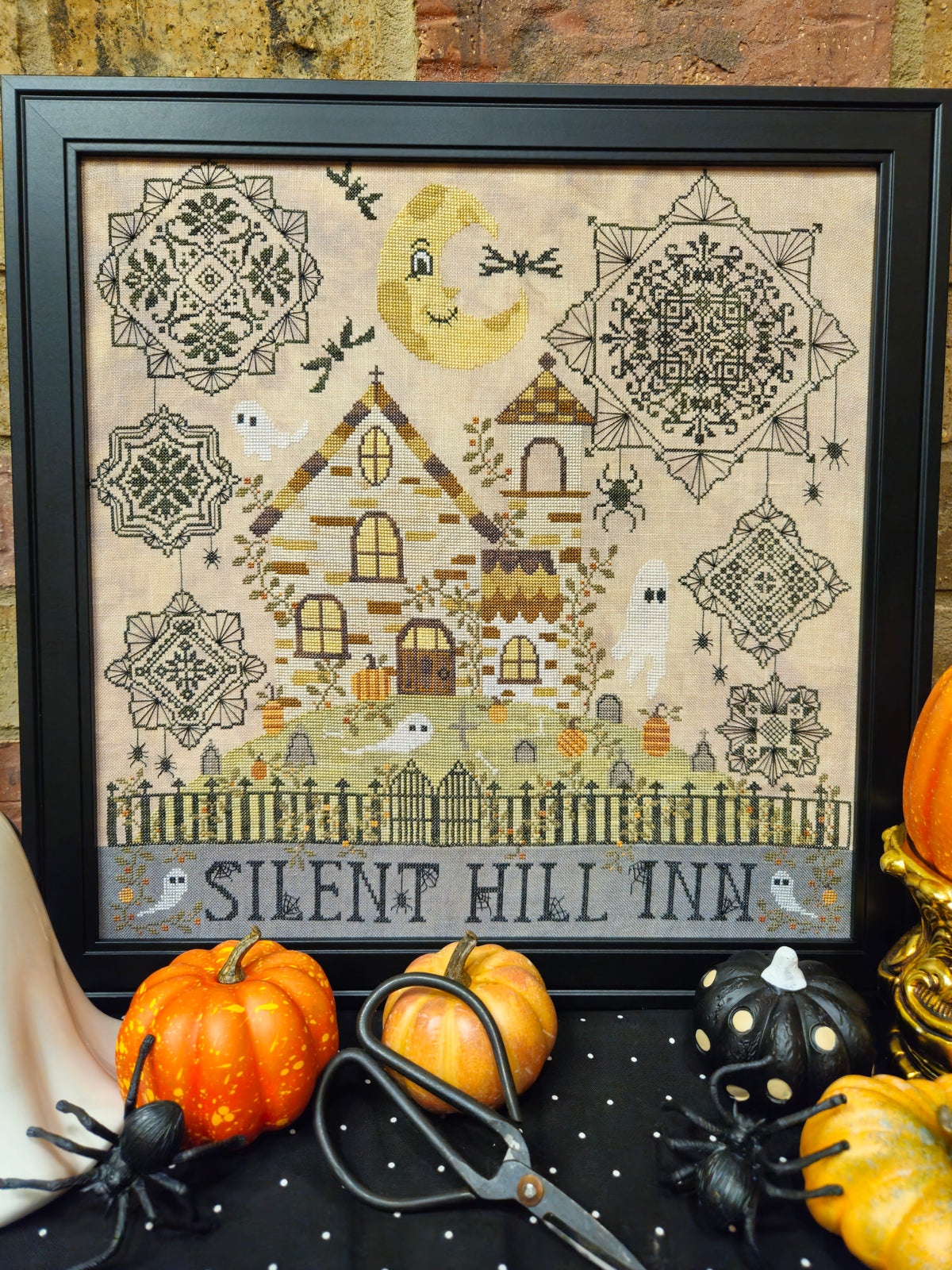 Silent Hill Inn Cross Stitch by Quaint Rose Needlearts - Paper Pattern