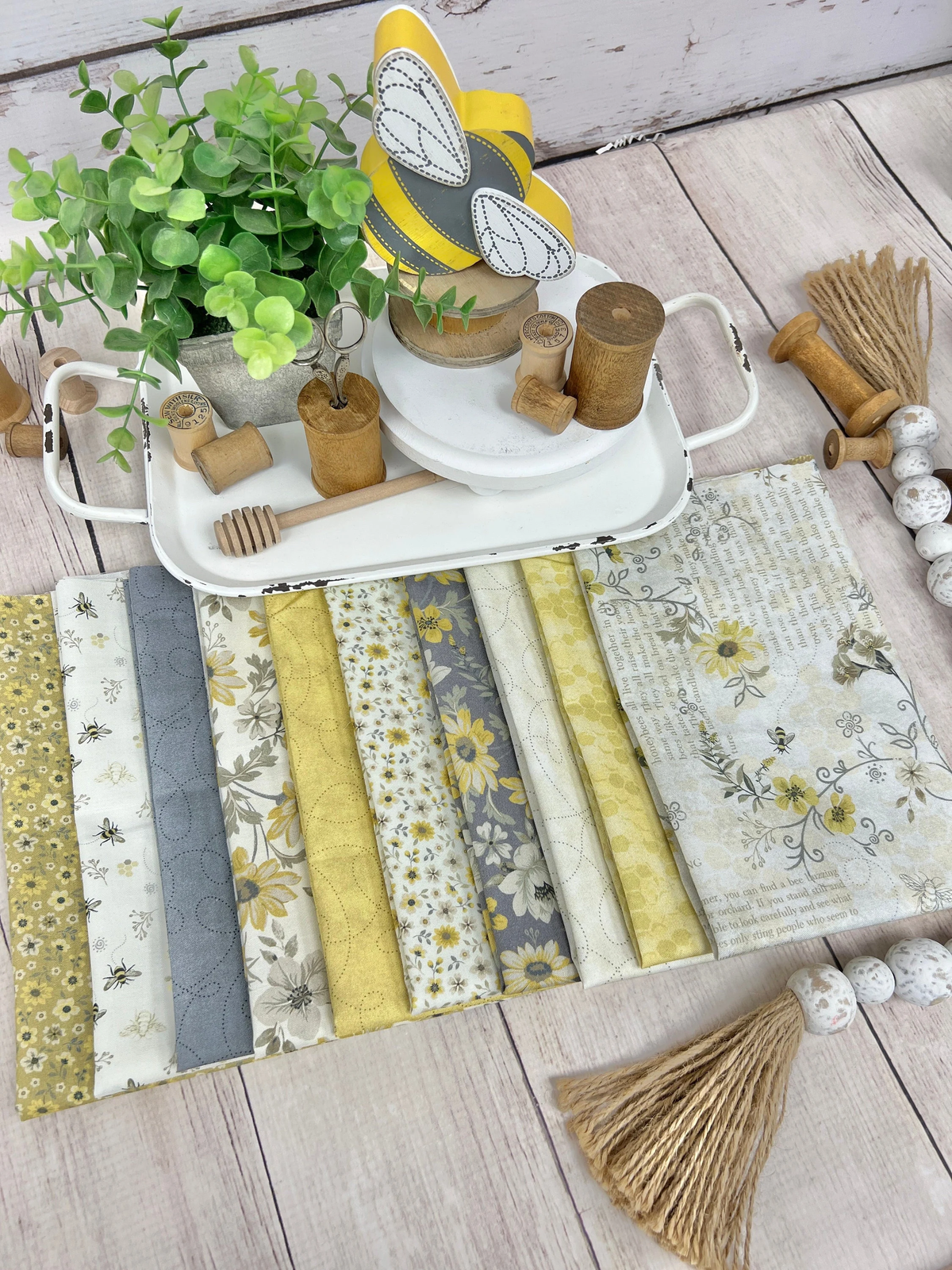 Honeycomb Gardens by Laura Berringer for Marcus Fabrics - 10 Fat Quarters - FQB-174