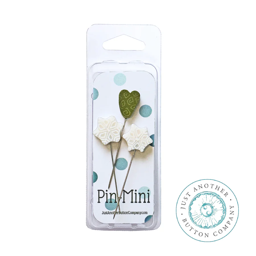 Pin-Mini: We Love Snow by Just Another Button Company
