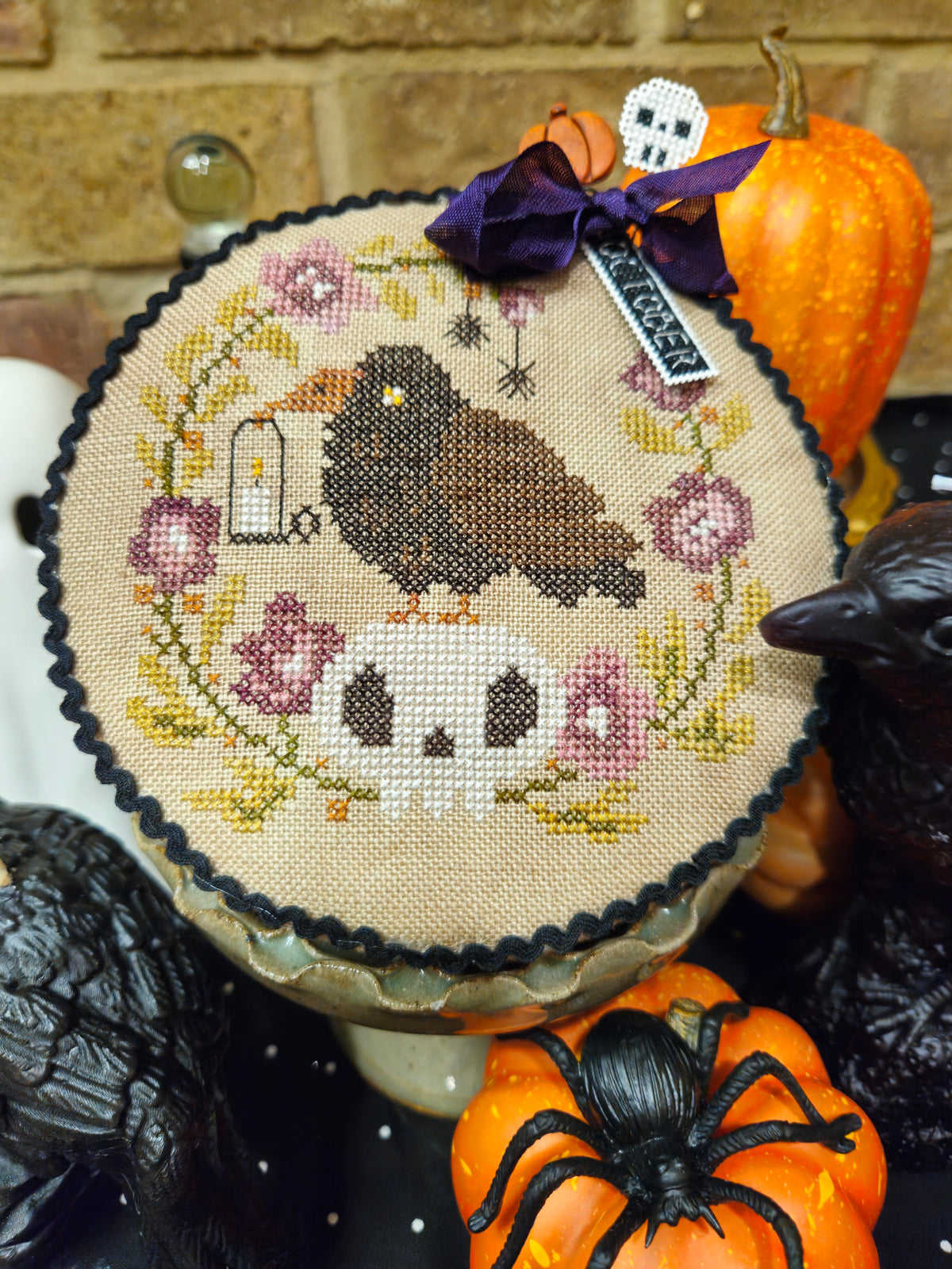 Pin Drum Shorties #10 - Crow Cross Stitch by Quaint Rose Needlearts - Paper Pattern