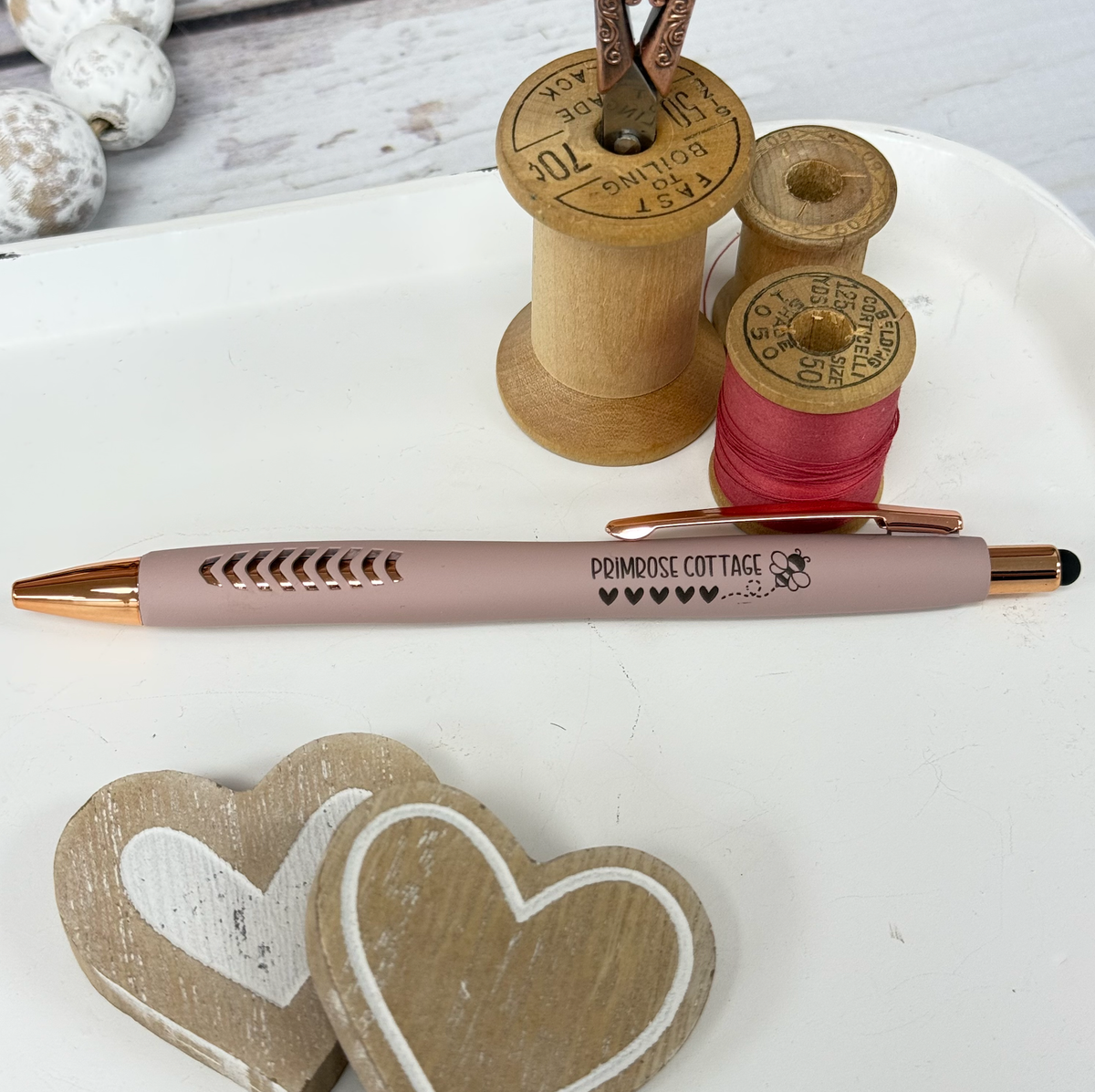 Primrose Cottage Bee Pen