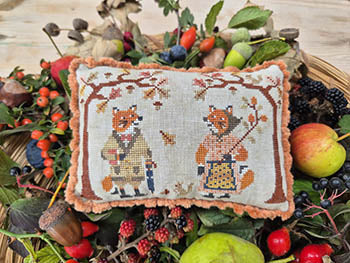 Alma&#39;s Autumn Amble Cross Stitch by Cosford Rise Stitchery - Paper Pattern