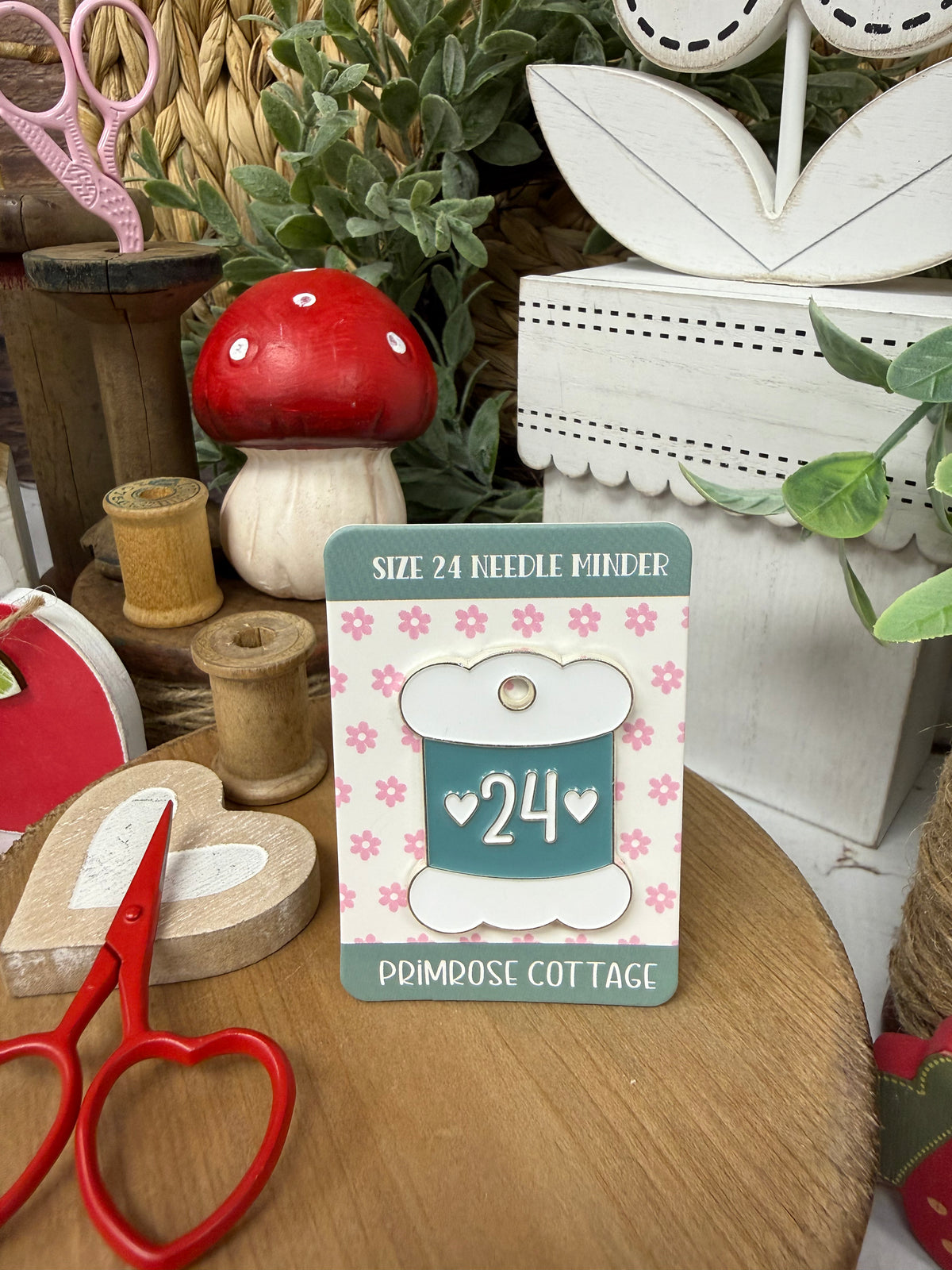 Size 24 Needle Minder by Primrose Cottage