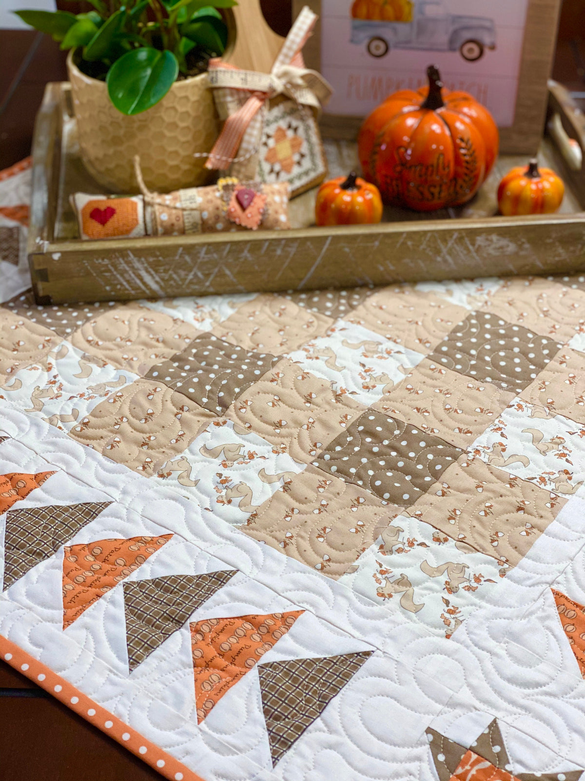 Gingham Goodness by Lindsey Weight of Primrose Cottage Quilts - Quilt PDF Pattern